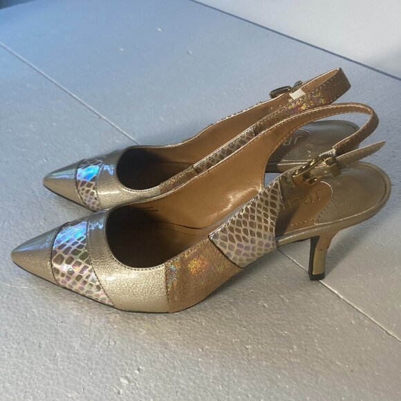 J.Renee'  SZ9  Laceyann Golds Sling Back Snakeskin Kitten Heels Essential Chic - Picture 2 of 9